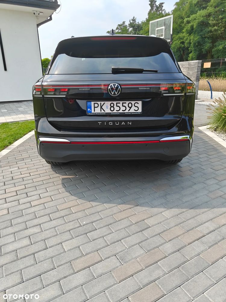 Volkswagen Tiguan 2.0 TDI Elegance DSG - 5