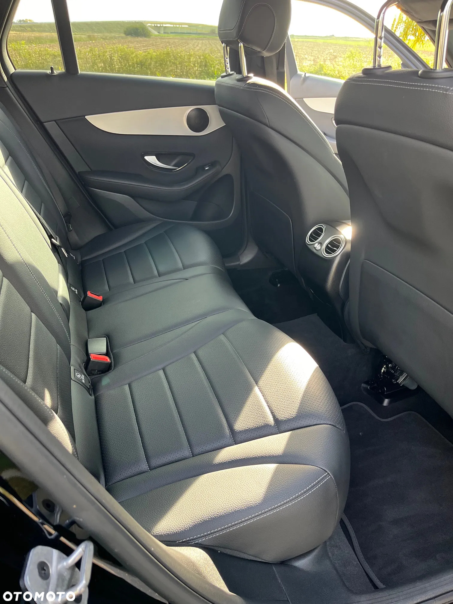 Mercedes-Benz GLC 300 4-Matic - 21