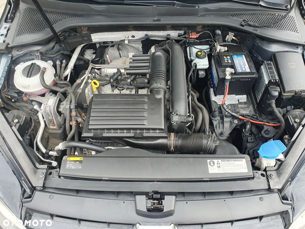 Volkswagen Golf 1.2 TSI BlueMotion Technology Style - 13