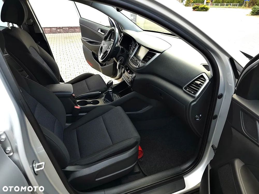 Hyundai Tucson 1.6 GDi Style 2WD - 24