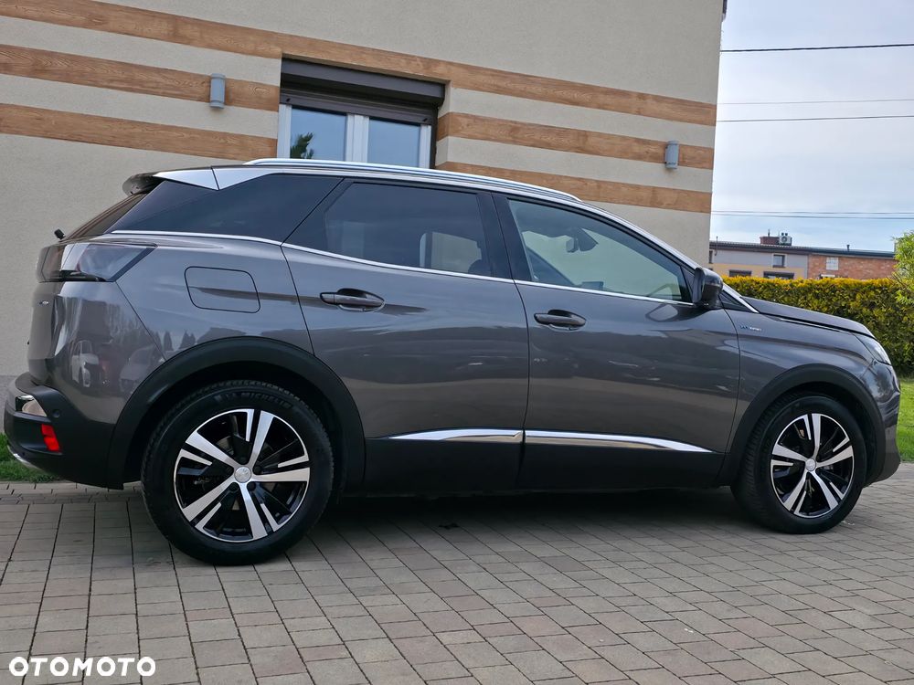 Peugeot 3008 1.6 PureTech HYbrid GT S&S EAT8 - 8