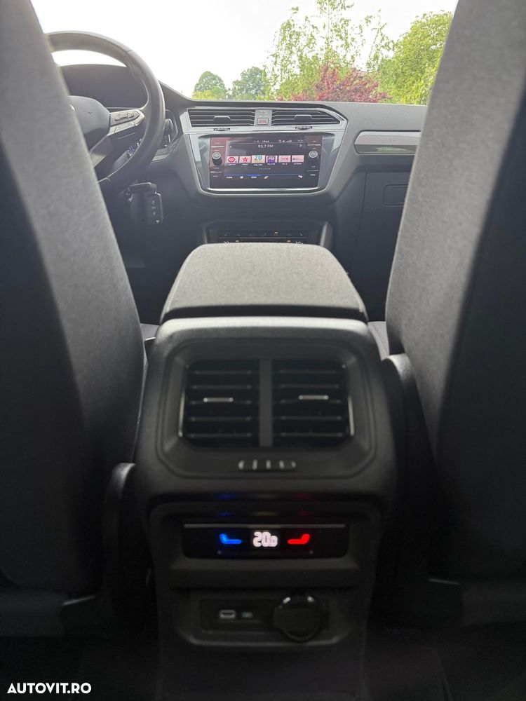 Volkswagen Tiguan - 13