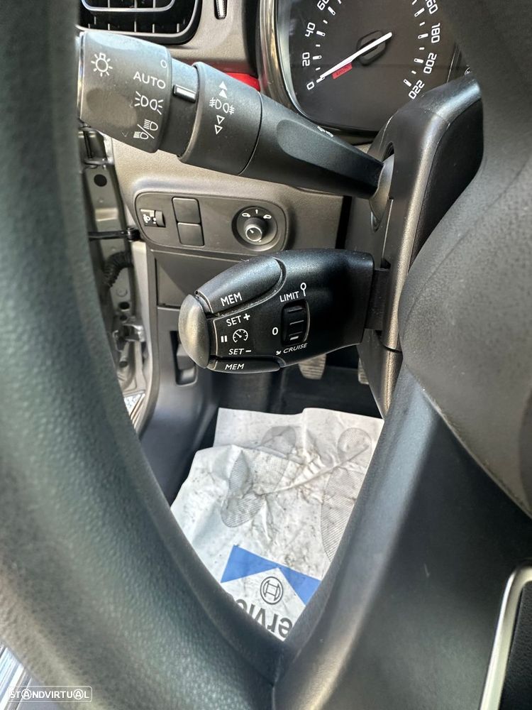 Citroën C3 1.2 PureTech C-Series - 15