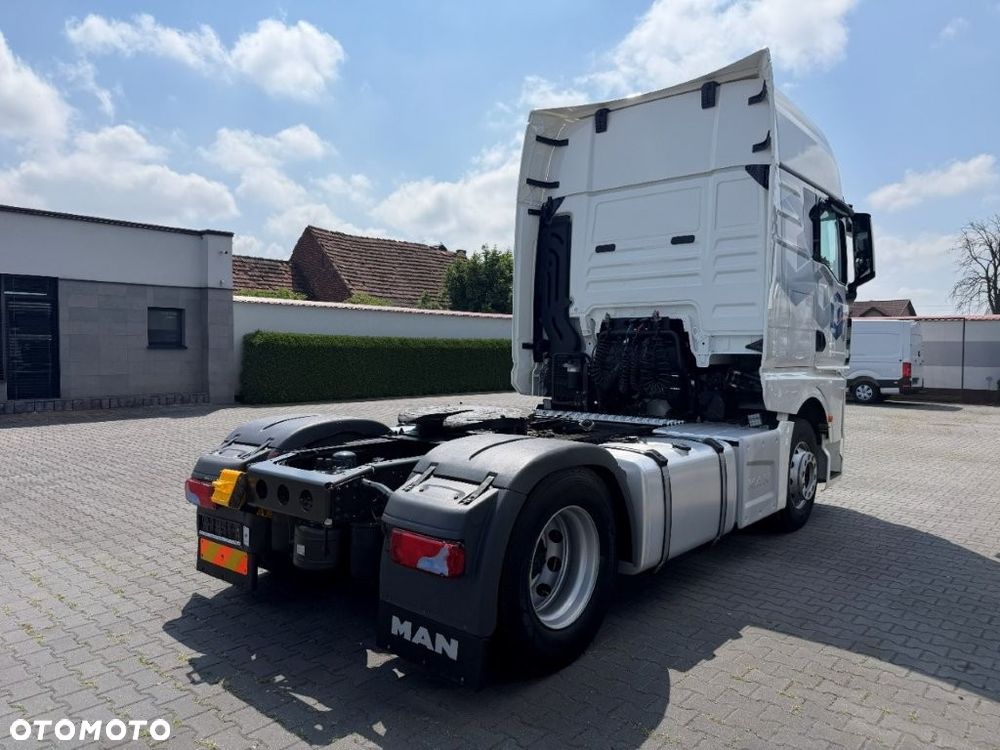 MAN TGX TG3 18.510 ACC GX LEDY PRZYSTAWKA RETARDER KLIMA POSTOJOWA KONTRAKT MAN DO KOŃCA SPROWADZONY Z DE - 3