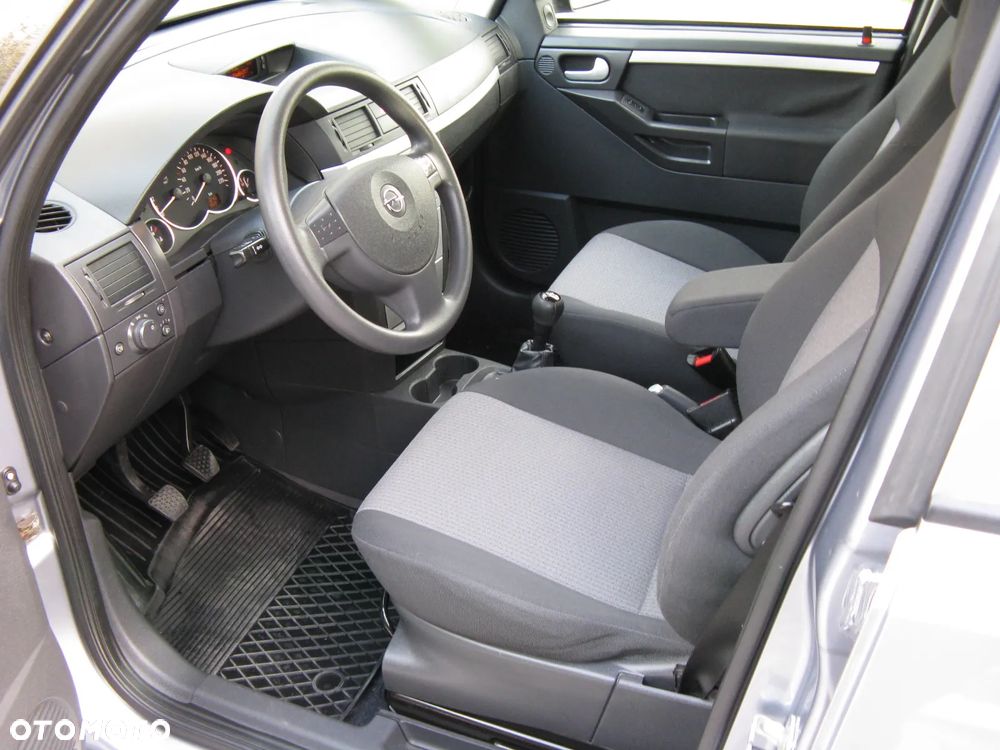Opel Meriva 1.4 Cosmo - 27