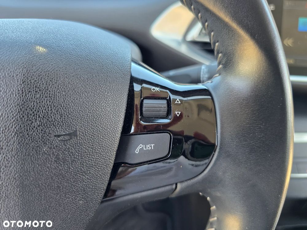 Peugeot 308 - 28