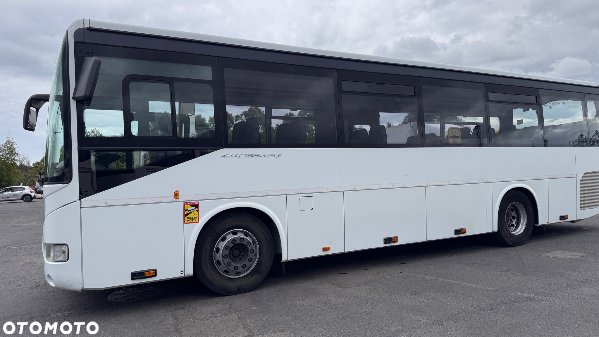 Irisbus KRÓTKI 10,5 metra /Crossway / 46 miejsc/ mały przebieg / CENA: 87000zł netto - 9