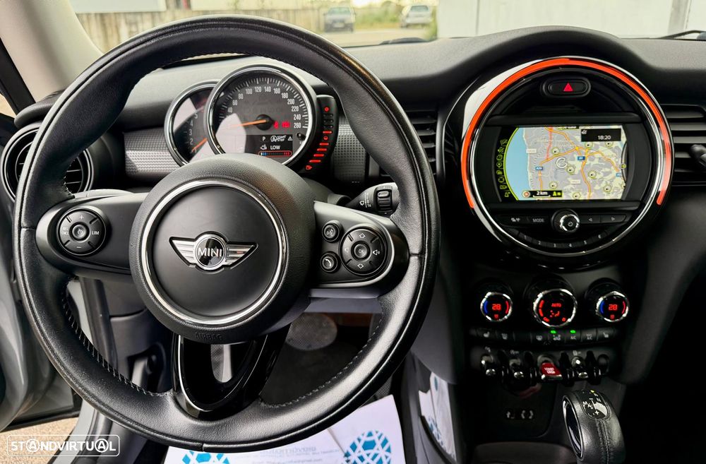 MINI 3 Portas Cooper D Aut. - 7