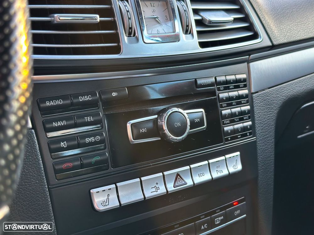 Mercedes-Benz E 220 CDI BlueEfficiency - 22