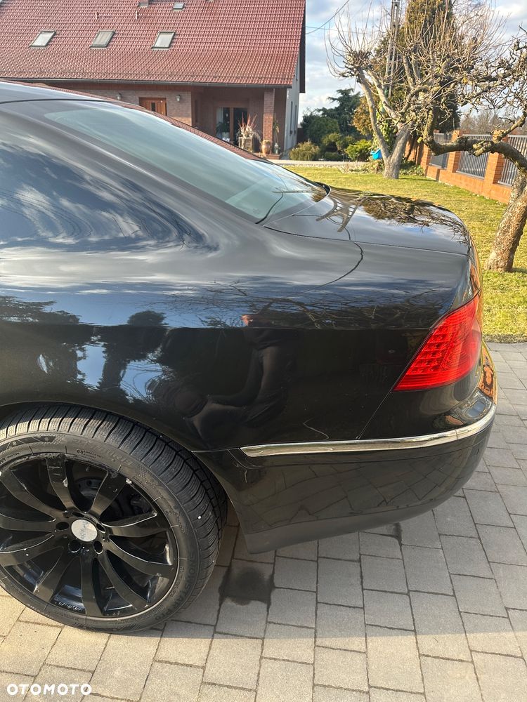 Volkswagen Phaeton - 17