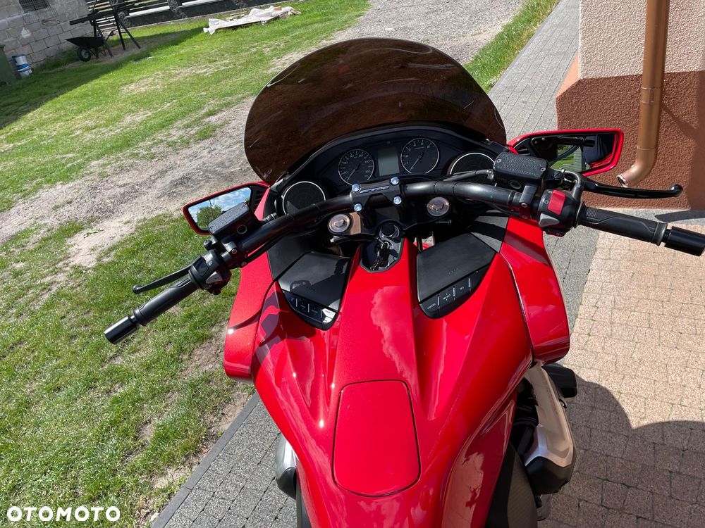 Honda CTX - 30