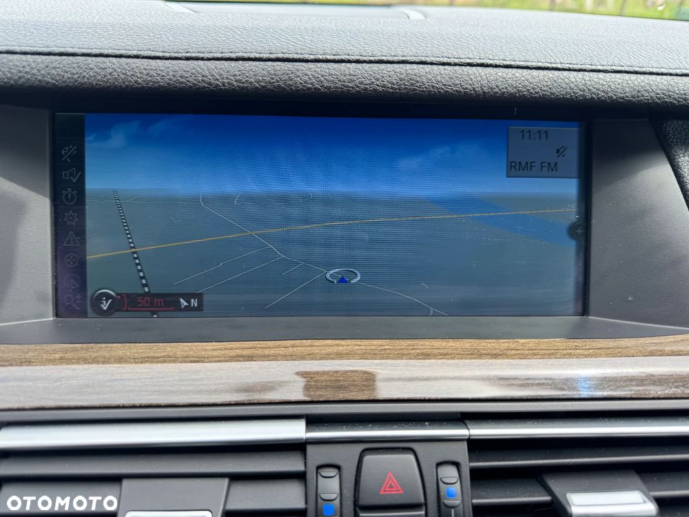 BMW Seria 7 750Li - 25