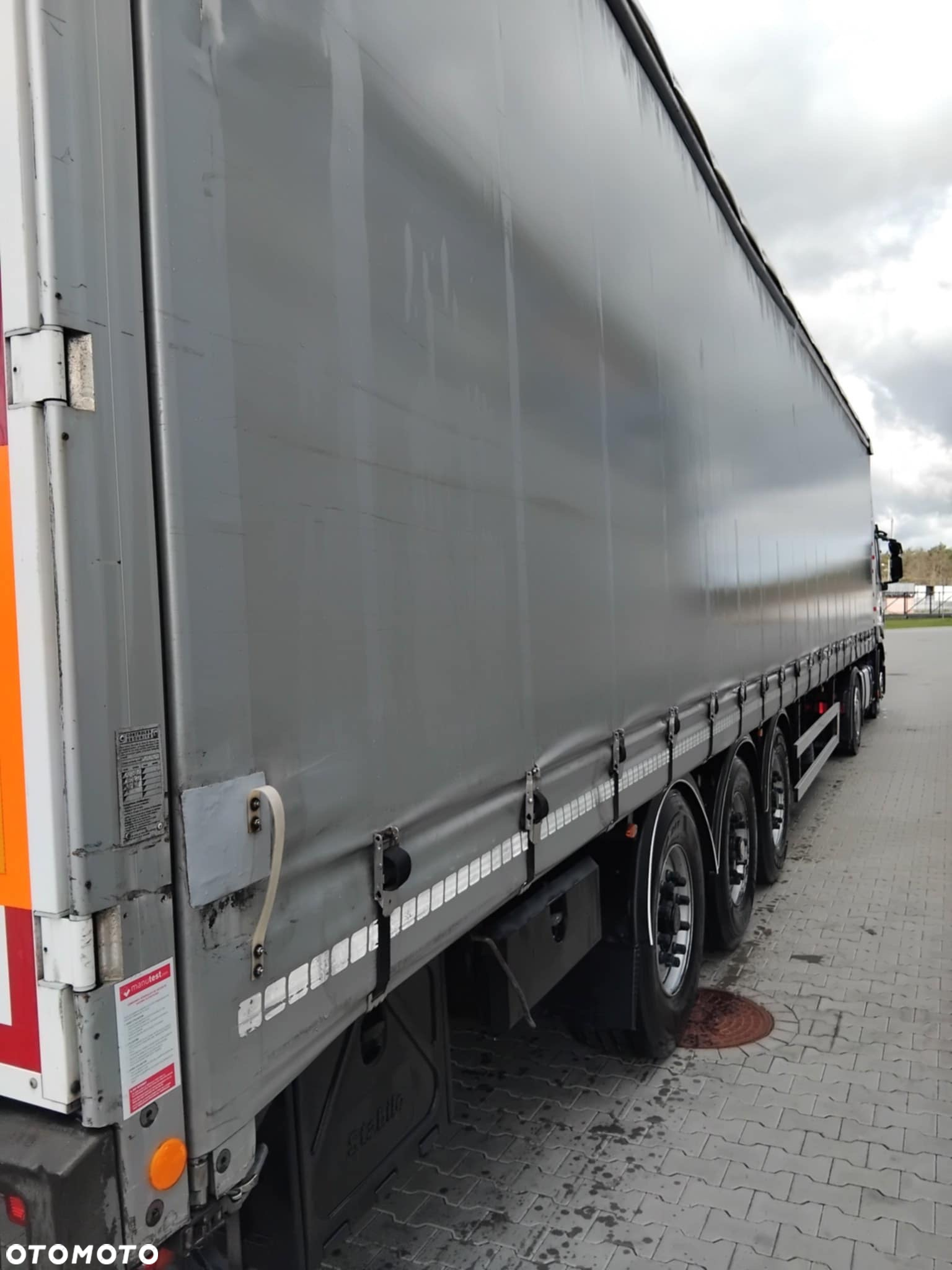 Fruehauf FST4FC - 4