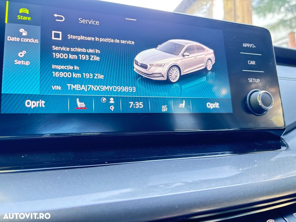 Skoda Octavia 2.0 TDI DSG Style - 23
