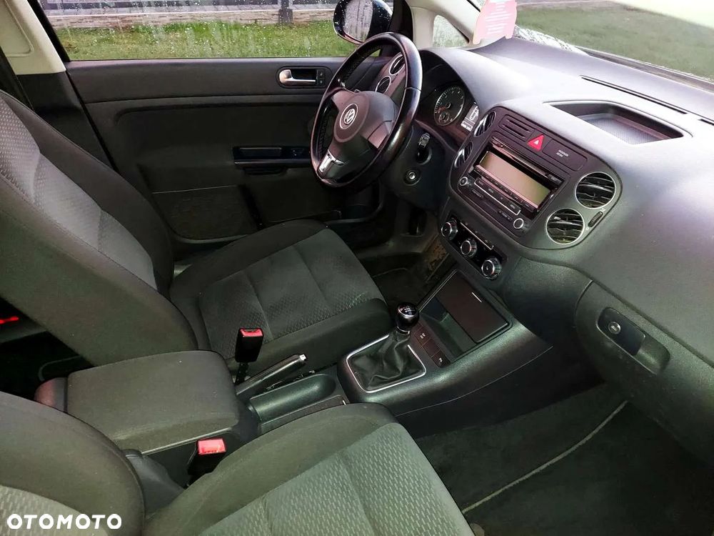 Volkswagen Golf Plus - 13