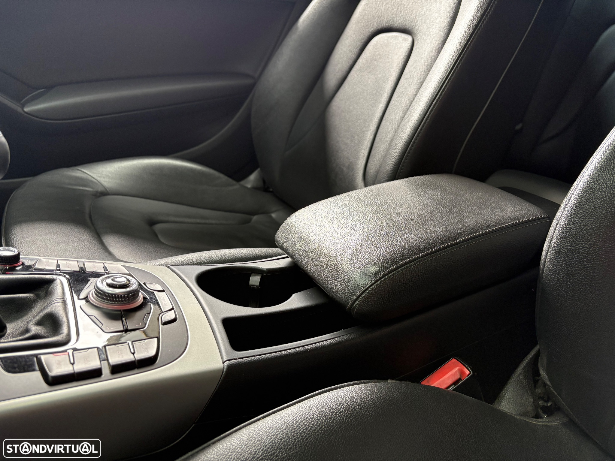 Audi A5 2.0 TDI S-line - 40