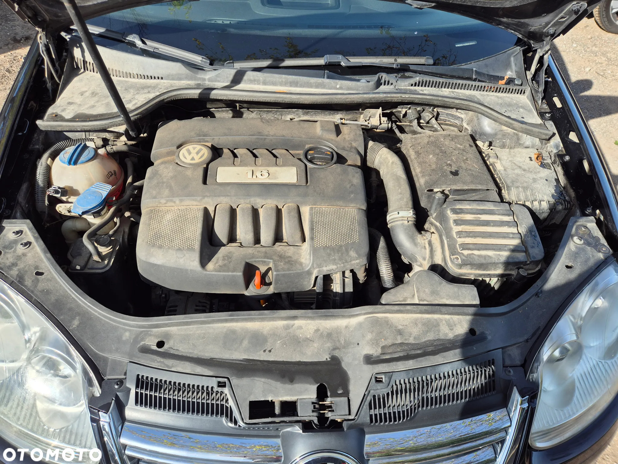 Volkswagen Jetta 1.6 Comfortline - 8