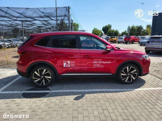 MG ZS - 6