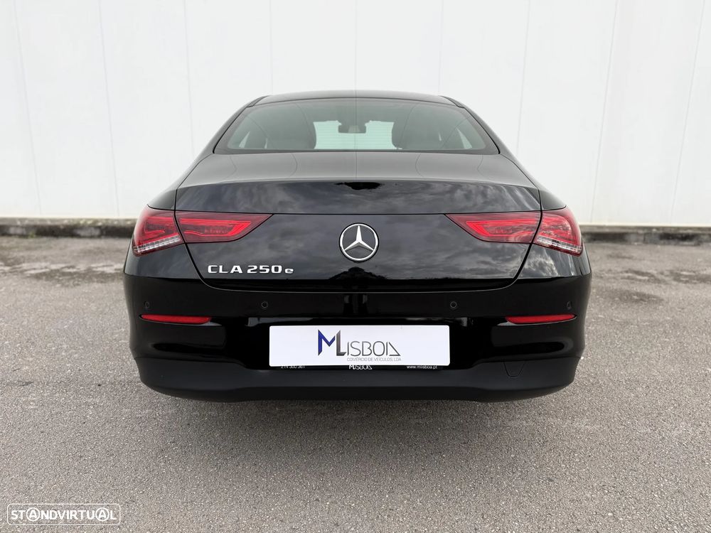 Mercedes-Benz CLA 250 e Progressive - 14