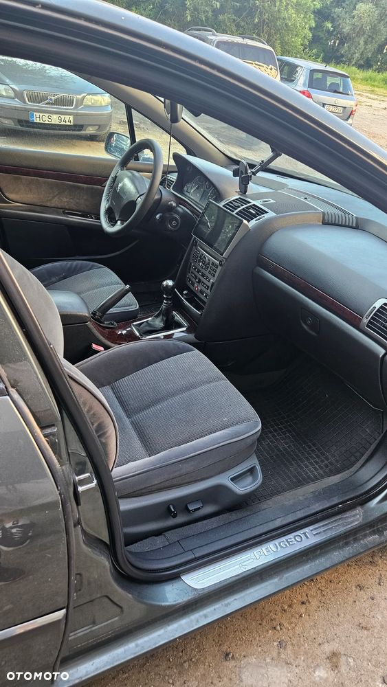 Peugeot 407 - 16