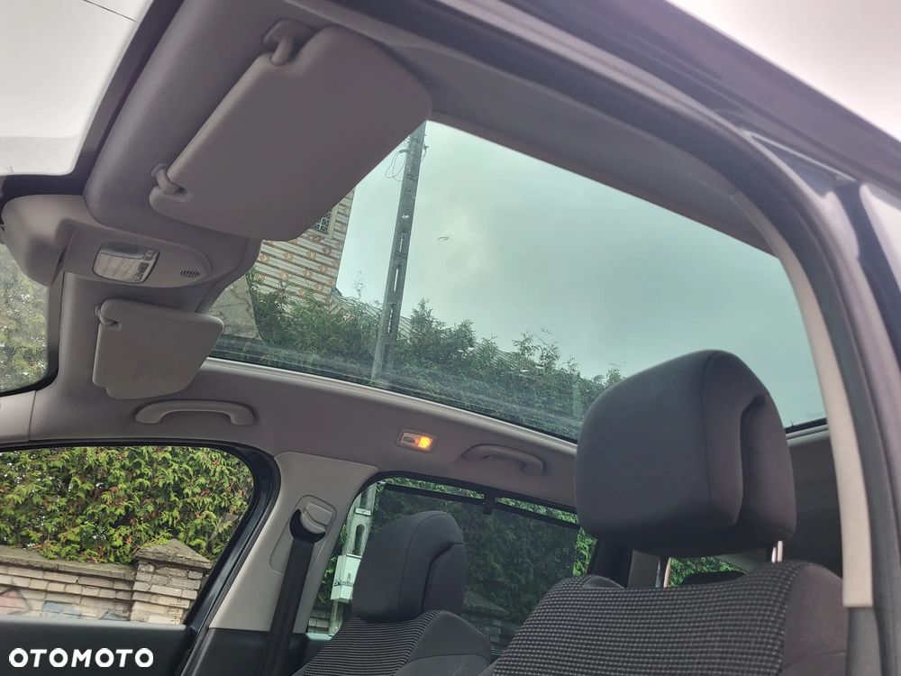 Peugeot 5008 1.6 HDi Premium - 28