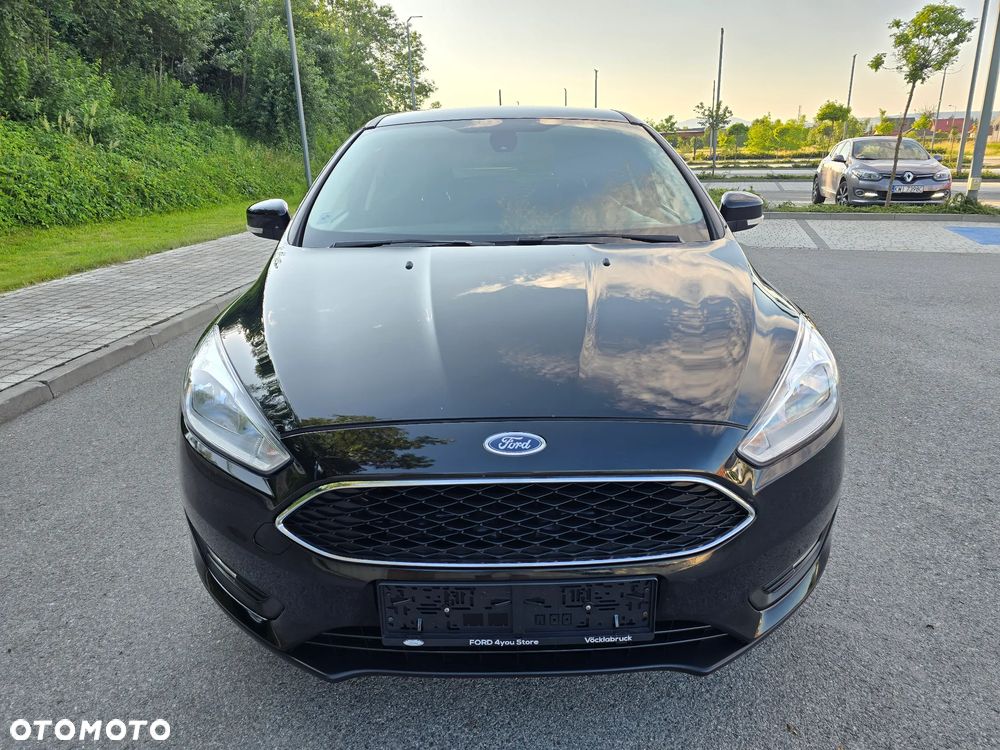 Ford Focus 1.0 EcoBoost Titanium - 32