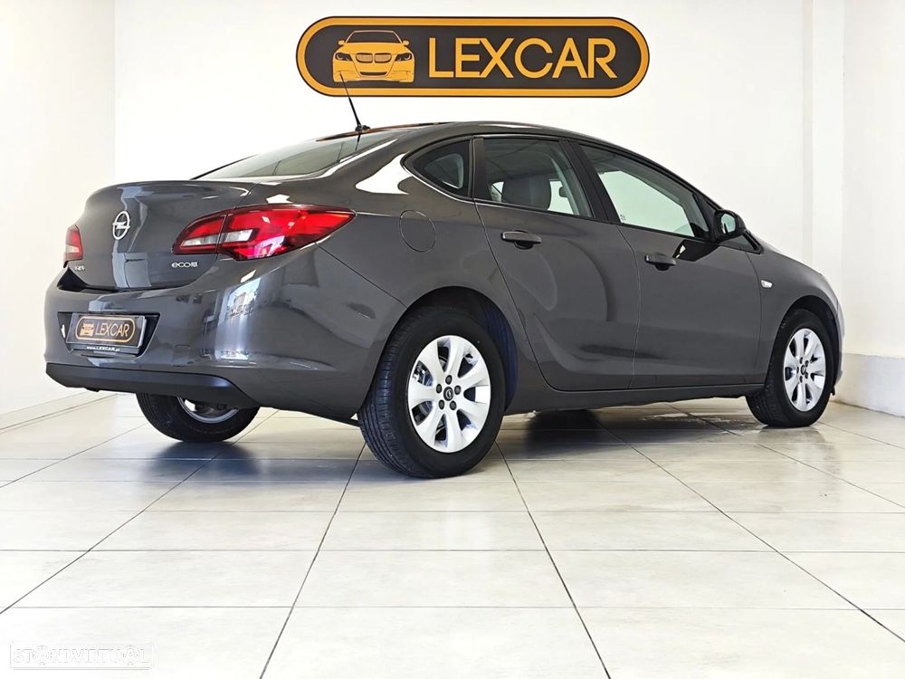 Opel Astra 1.3 CDTi Executive Start/Stop - 21