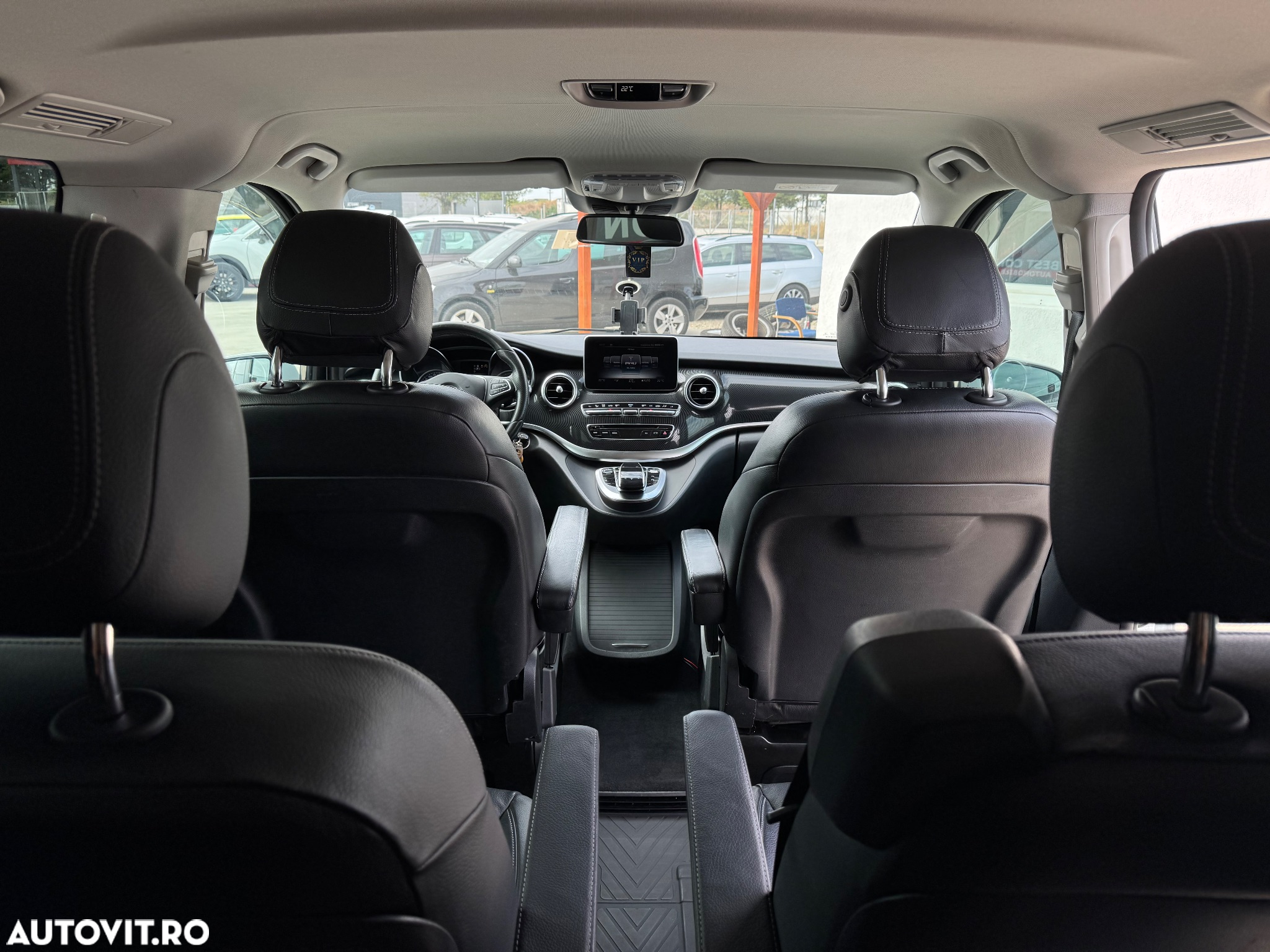 Mercedes-Benz V 250 (BlueTEC) d lang 7G-TRONIC - 11