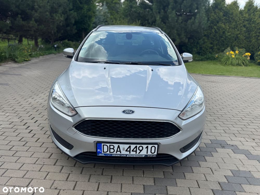 Ford Focus 1.0 EcoBoost Titanium - 23