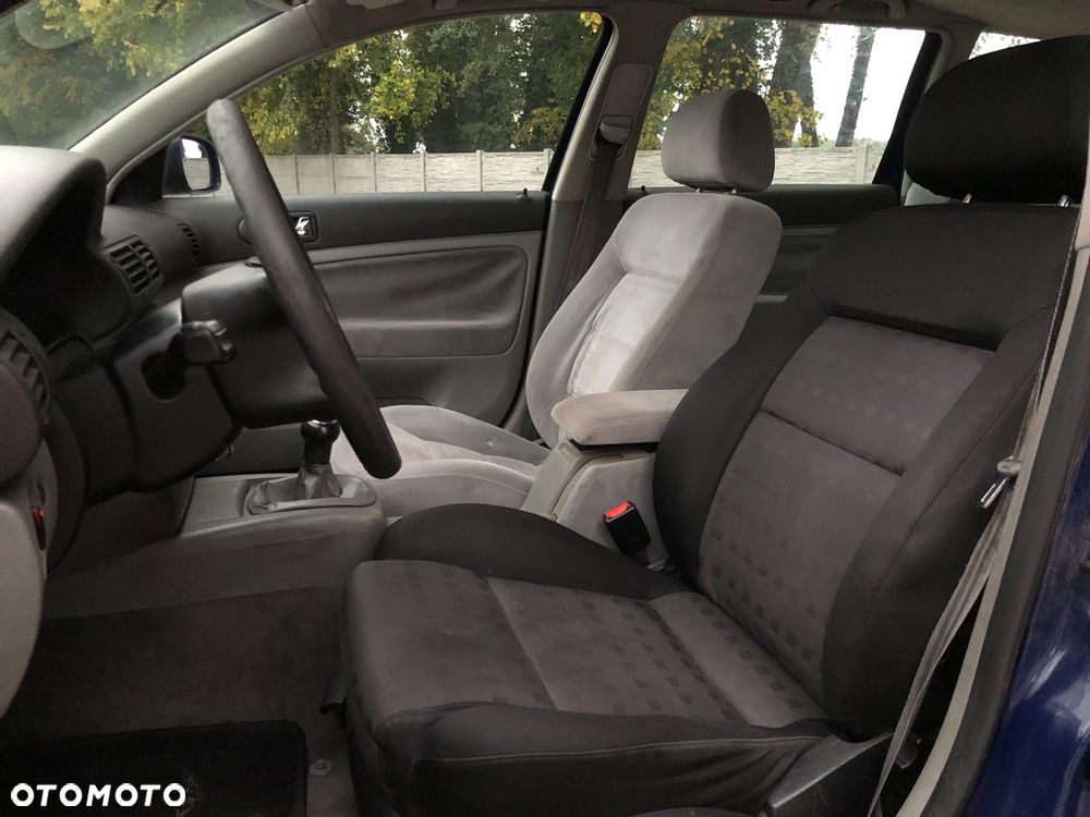 Volkswagen Passat - 9