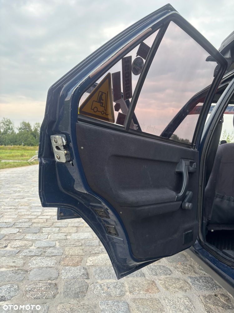 Skoda Favorit - 11