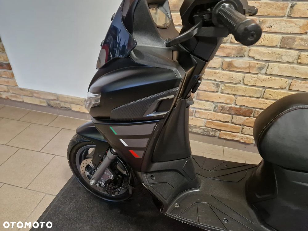 Aprilia SX - 26