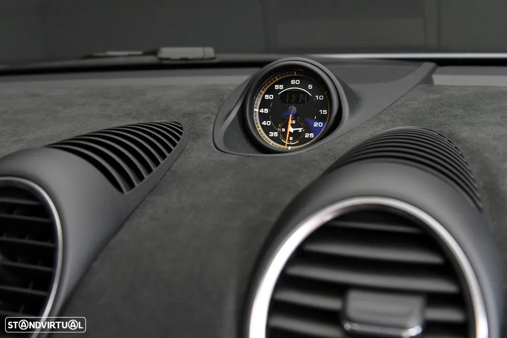 Porsche 718 Spyder RS - 25