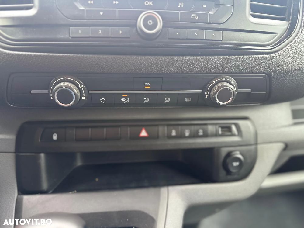 Toyota Proace 1.5 D-4D 120CP 8+1 L2H1 Base+ - 16