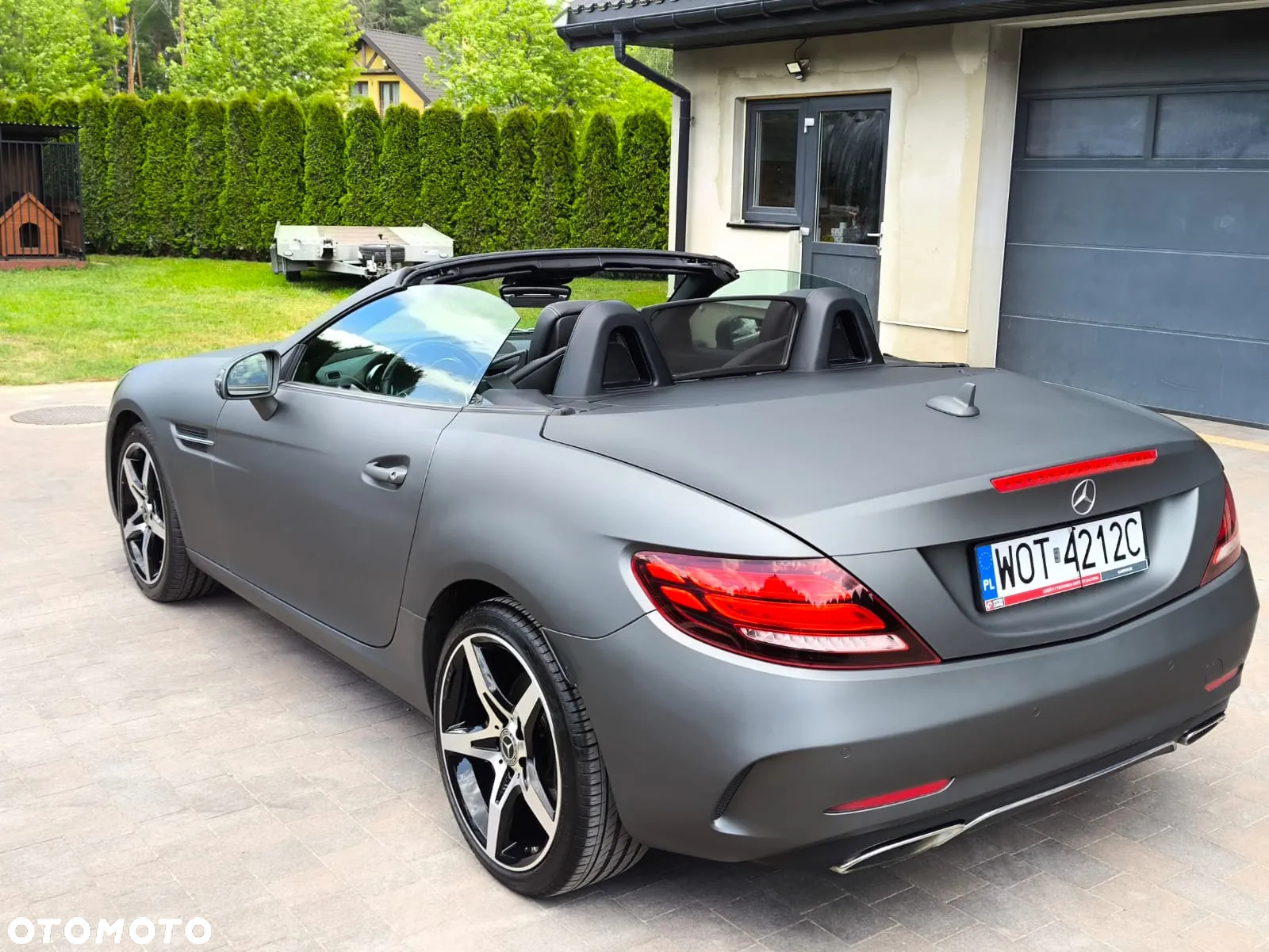 Mercedes-Benz SLC 200 - 10