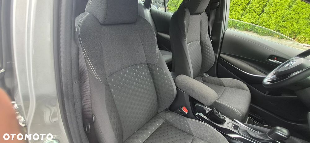 Toyota Corolla - 15
