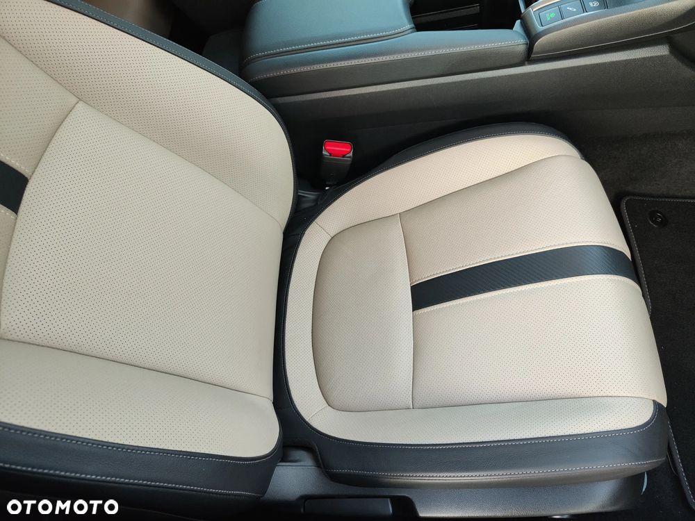 Honda Civic 1.6 i-DTEC Executive Black Edition - 14