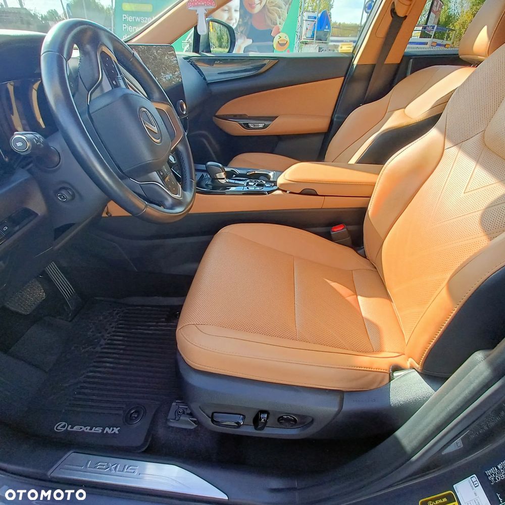 Lexus NX 450h+ Prestige AWD - 26