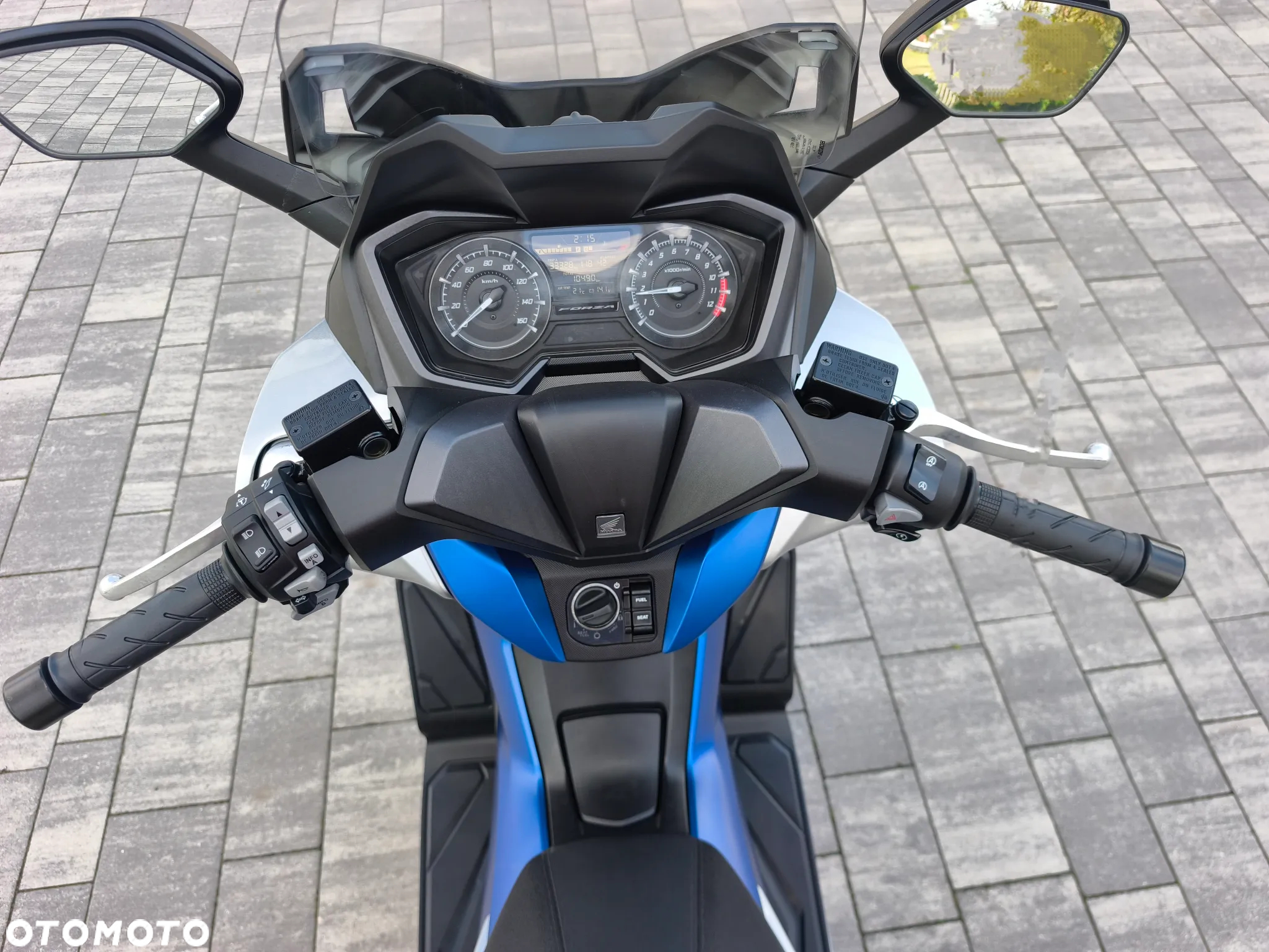 Honda NSS - 32