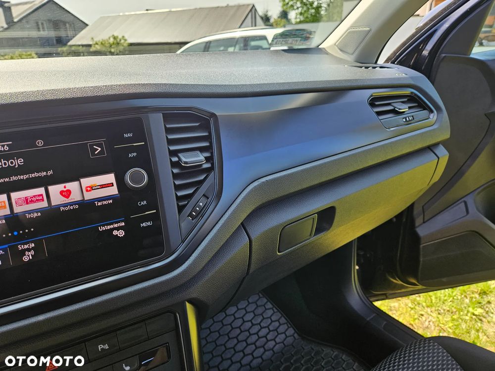 Volkswagen T-Roc 1.0 TSI - 13