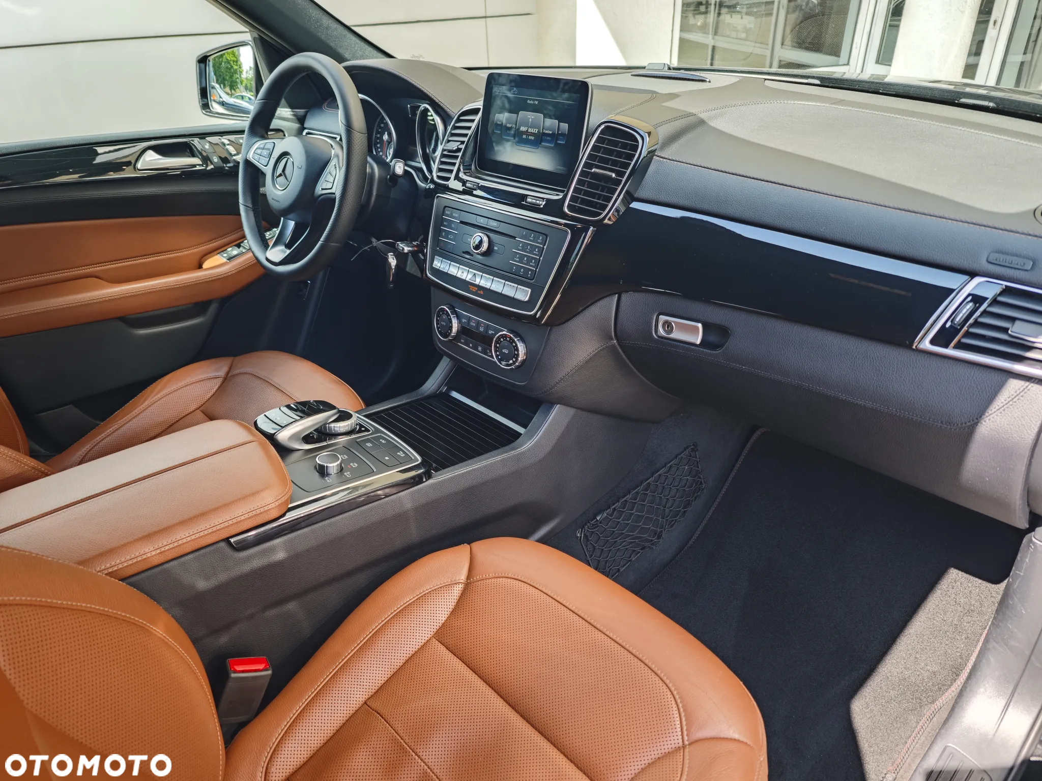 Mercedes-Benz GLE 350 d 4-Matic - 26