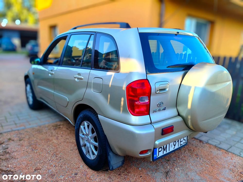 Toyota RAV4 2.0 VVT-i Prestige - 1