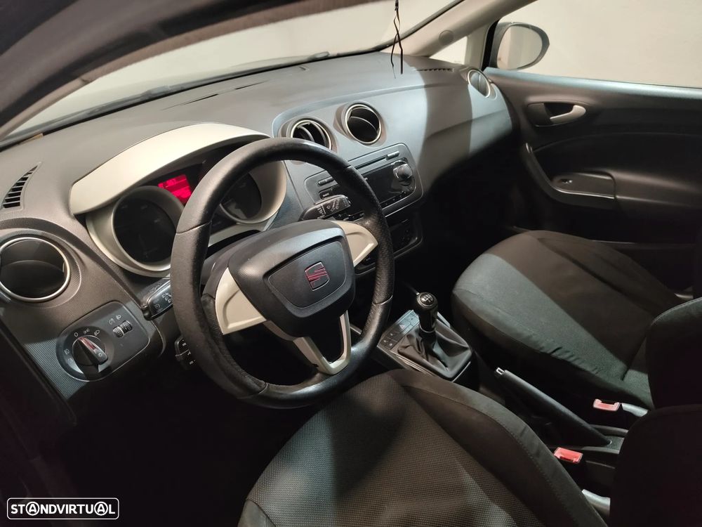 SEAT Ibiza 1.6 TDI Style DPF - 8