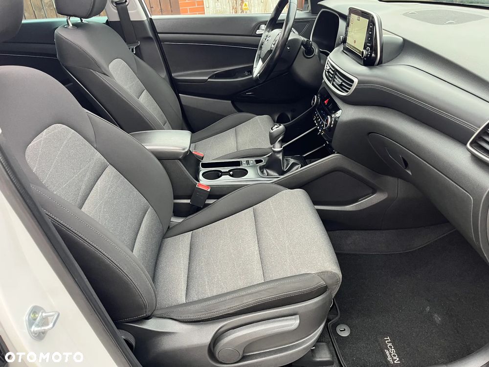 Hyundai Tucson 1.6 Turbo 2WD Intro Edition - 36