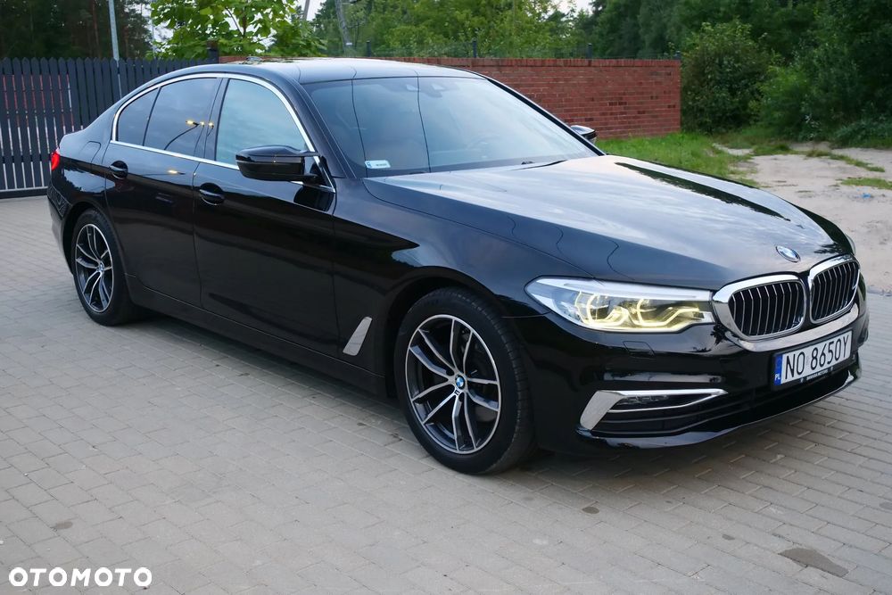 BMW Seria 5 520d Luxury Line - 3