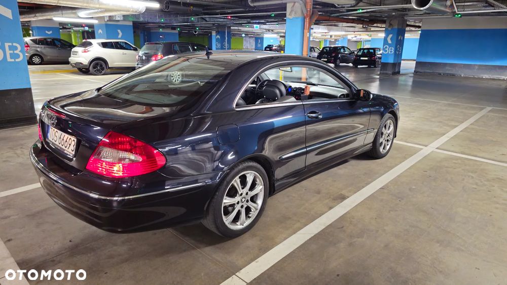 Mercedes-Benz CLK Coupe 350 7G-TRONIC Elegance - 22