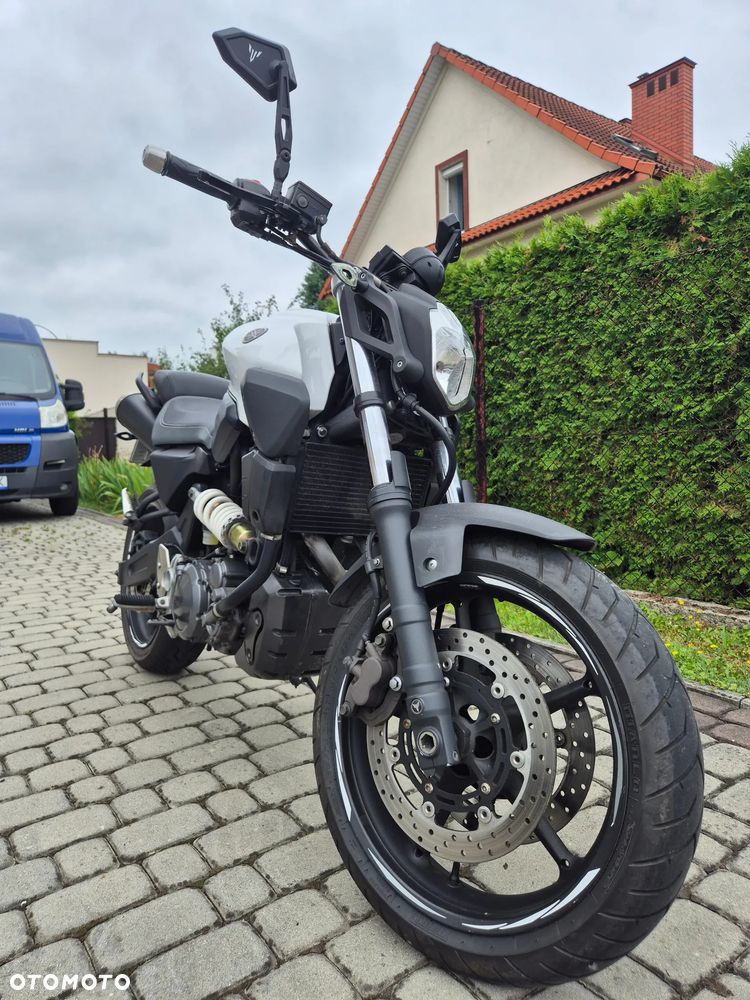 Yamaha MT - 10