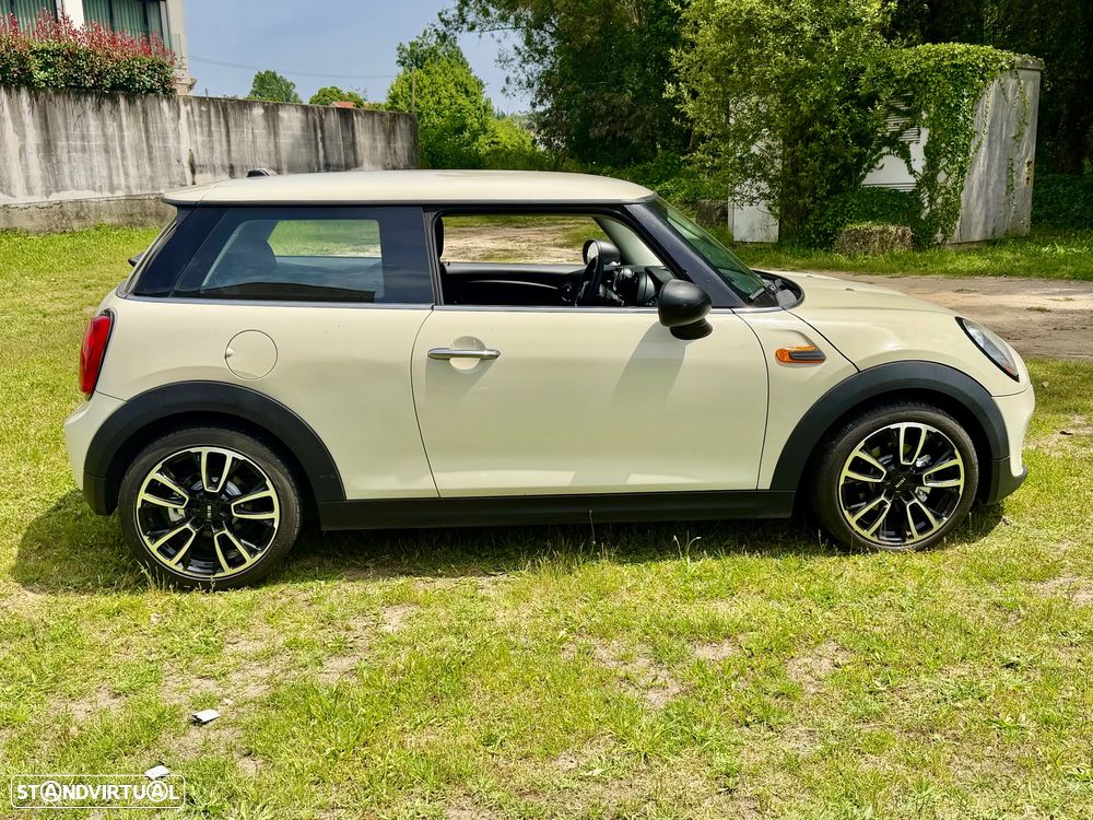 MINI 3 Portas Cooper D - 4