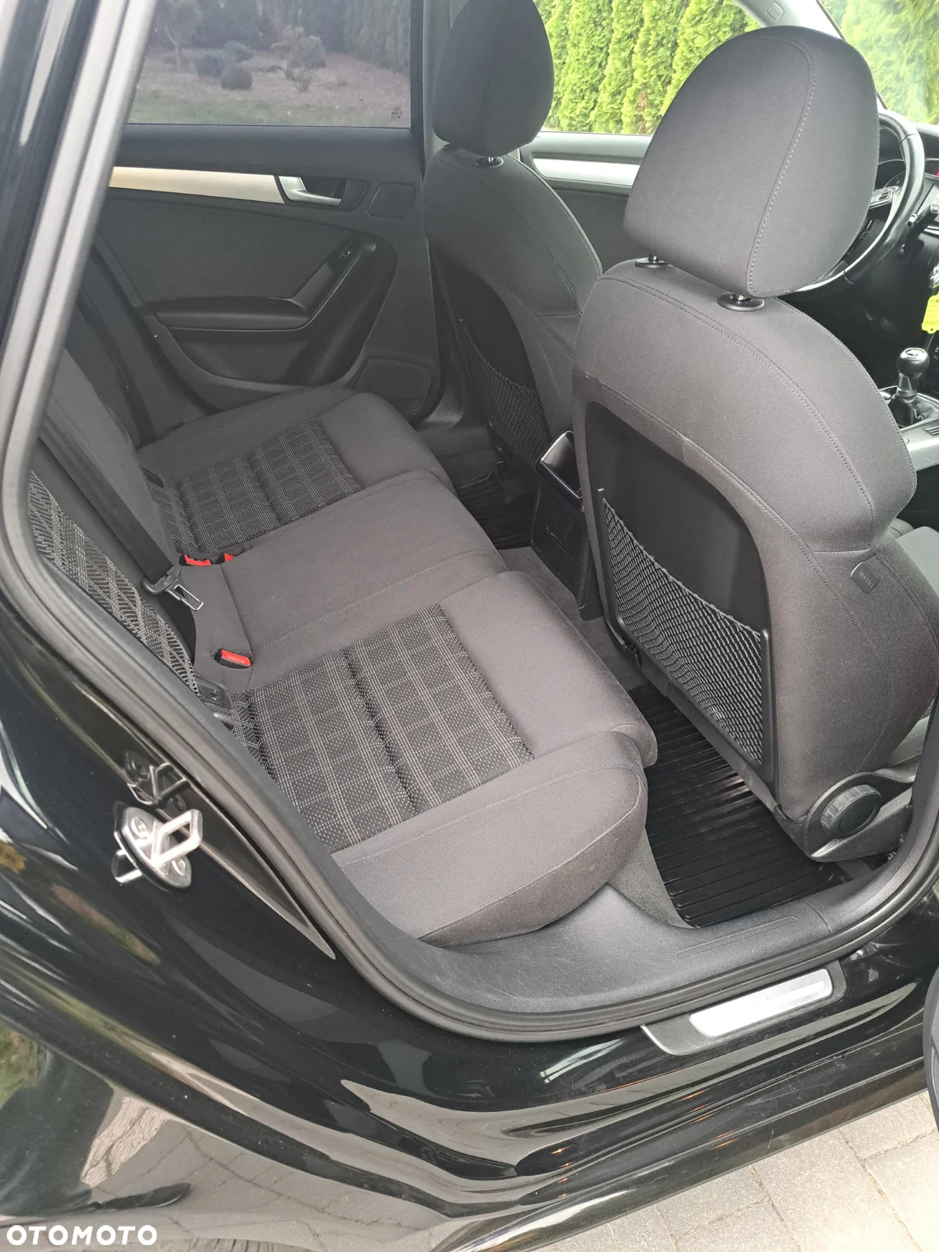 Audi A4 ver-avant-2-0-tdi-120g-dpf-attraction - 19