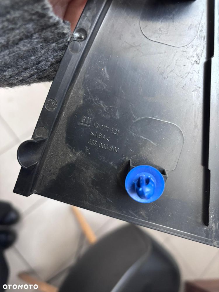 OPEL MERIVA II B ZAŚLEPKA TRÓJKĄT OSŁONA DRZWI LEWY TYŁ 13271121 EUROPA - 3